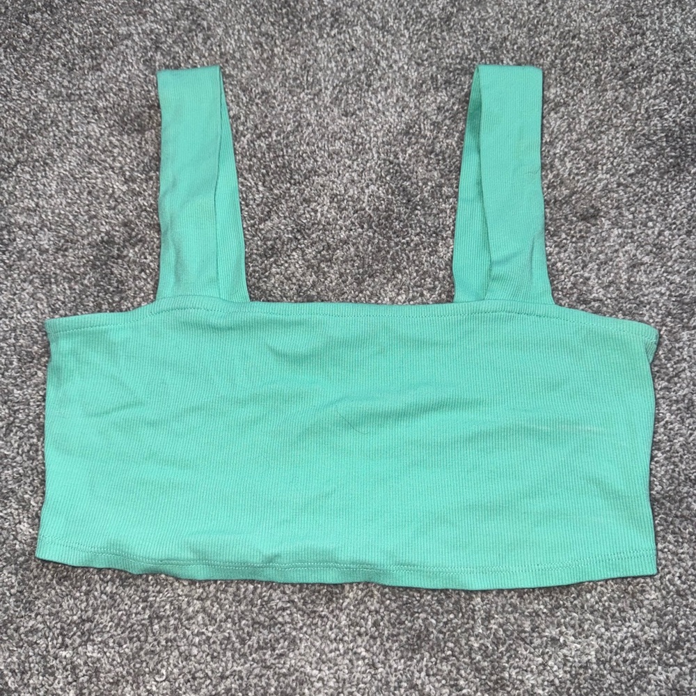 Green Sleeveless Fitted Crop Tank Top
